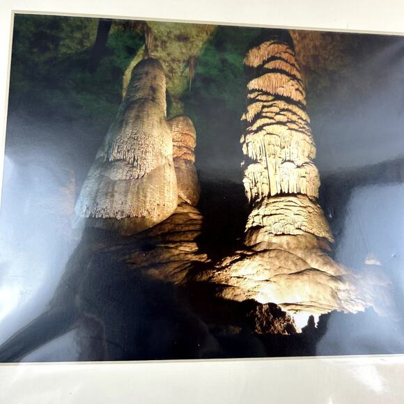 Carlsbad Caverns New Mexico 8 x10 in 11 x 14 matting signed by the photographer - Picture 3 of 4
